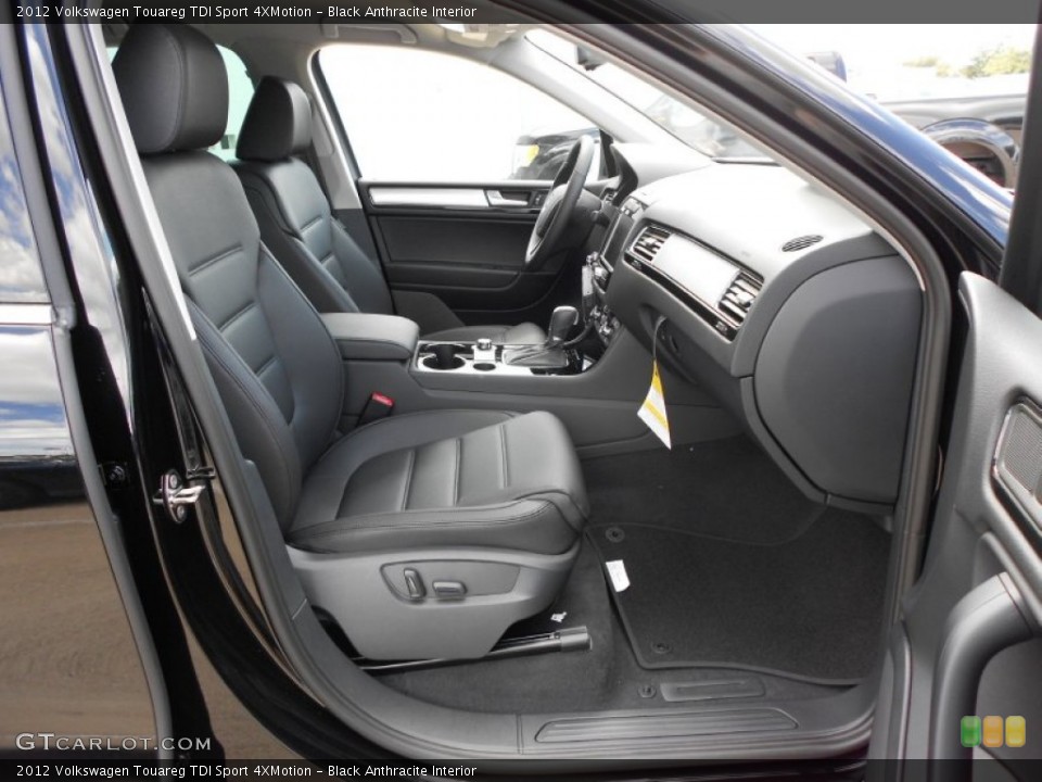 Black Anthracite Interior Photo for the 2012 Volkswagen Touareg TDI Sport 4XMotion #55544442