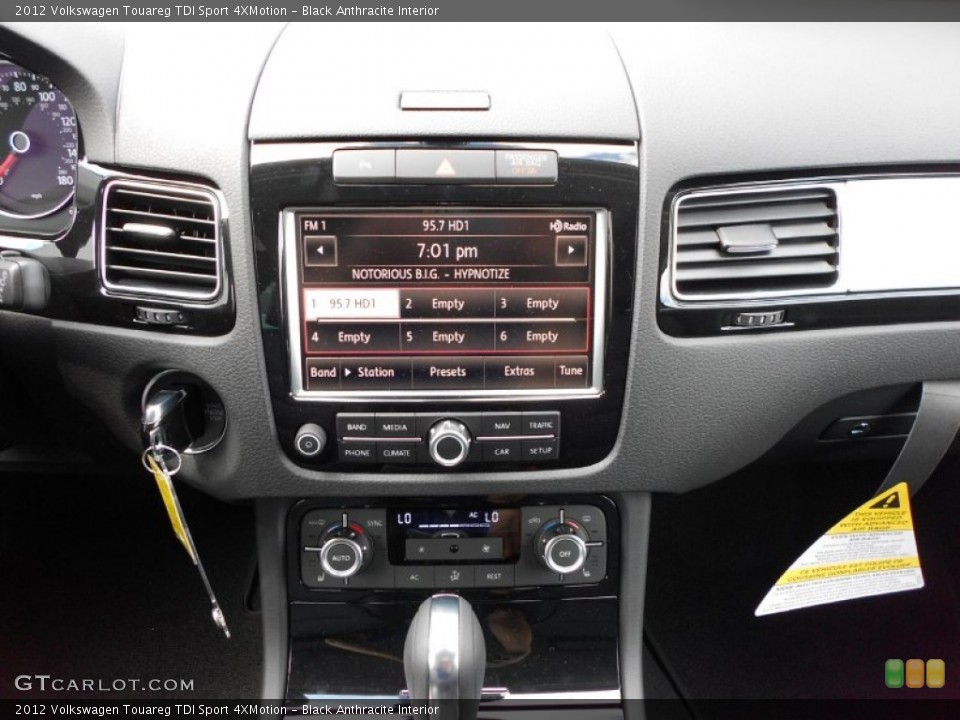 Black Anthracite Interior Controls for the 2012 Volkswagen Touareg TDI Sport 4XMotion #55544478