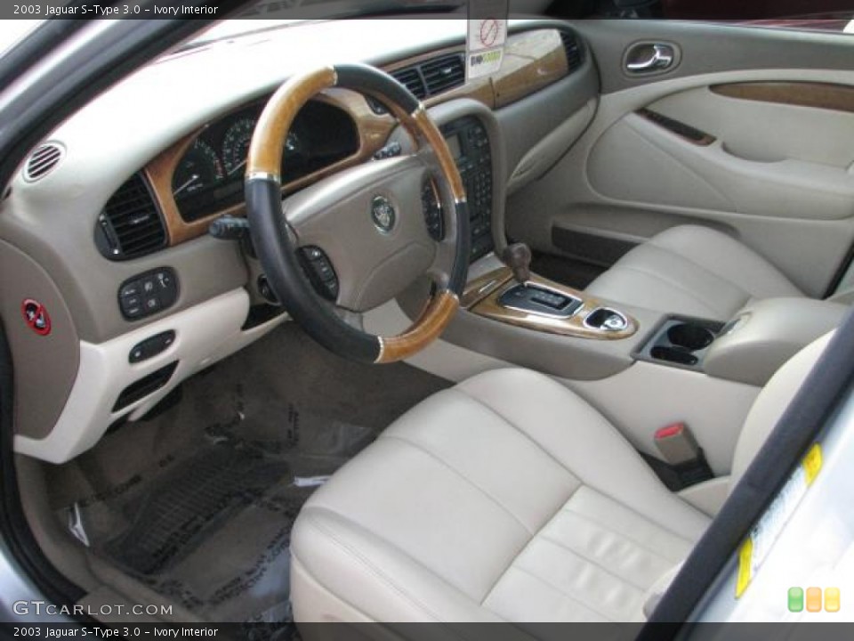 Ivory Interior Photo for the 2003 Jaguar S-Type 3.0 #55545687