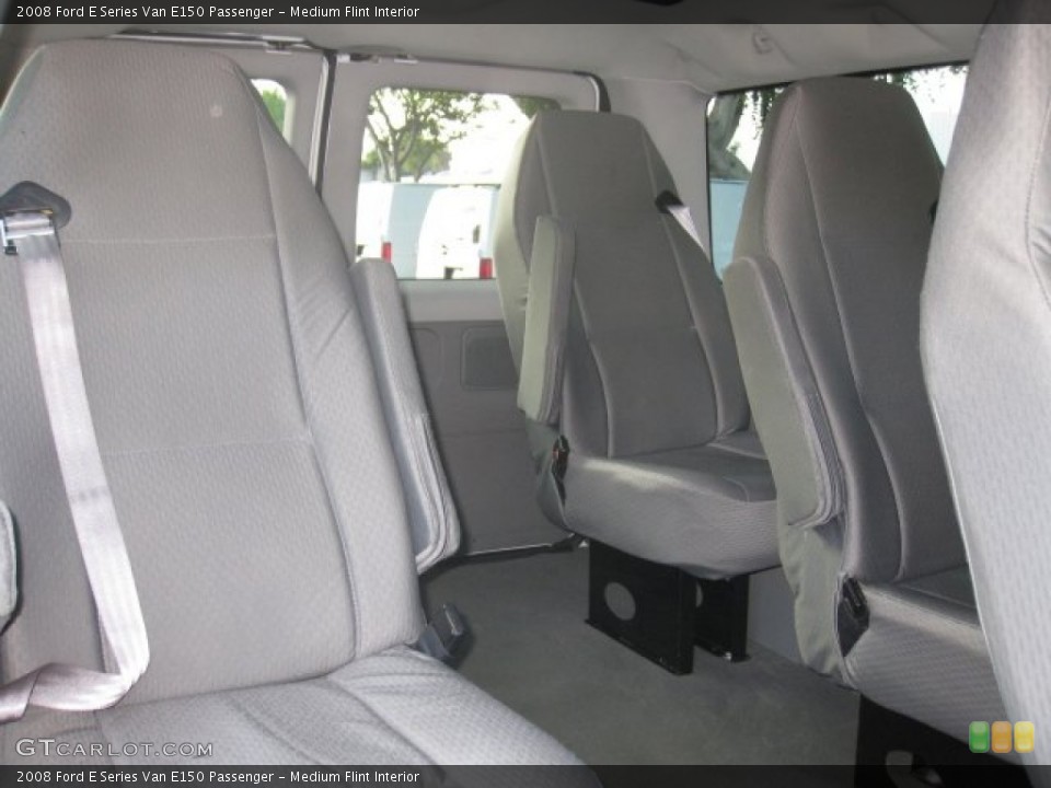Medium Flint Interior Photo for the 2008 Ford E Series Van E150 Passenger #55550283