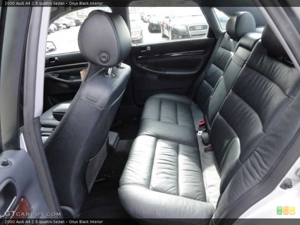 Onyx Black Interior Photo for the 2000 Audi A4 2.8 quattro Sedan #55557105