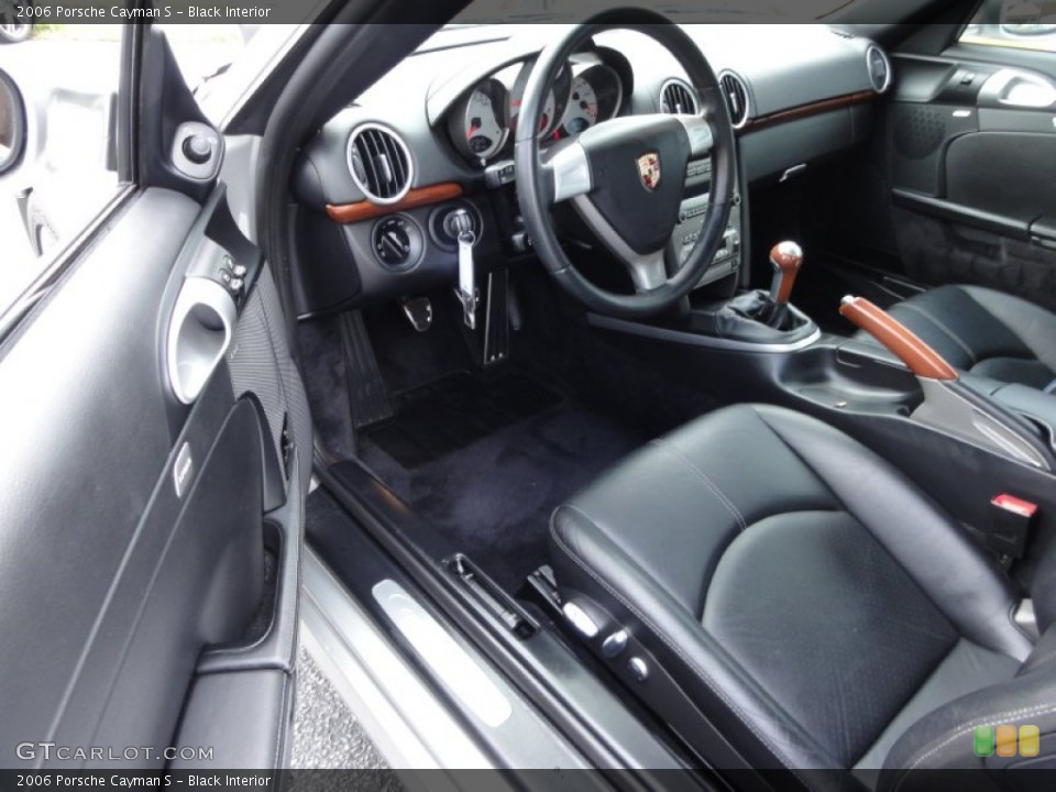 Black Interior Photo for the 2006 Porsche Cayman S #55560025