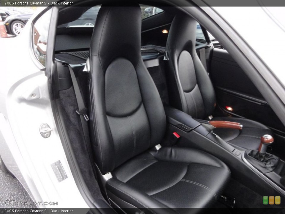 Black Interior Photo for the 2006 Porsche Cayman S #55560096