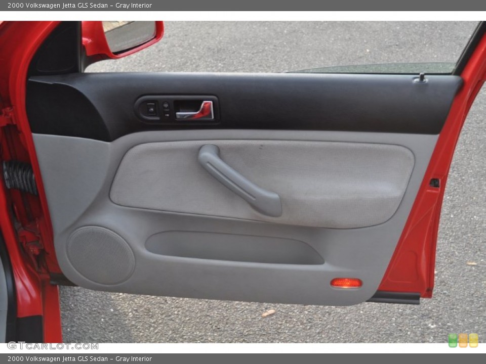 Gray Interior Door Panel for the 2000 Volkswagen Jetta GLS Sedan #55566685