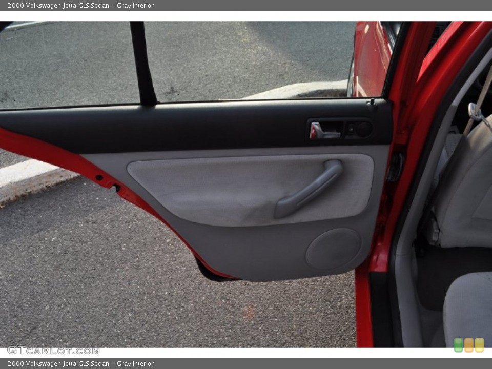 Gray Interior Door Panel for the 2000 Volkswagen Jetta GLS Sedan #55566705