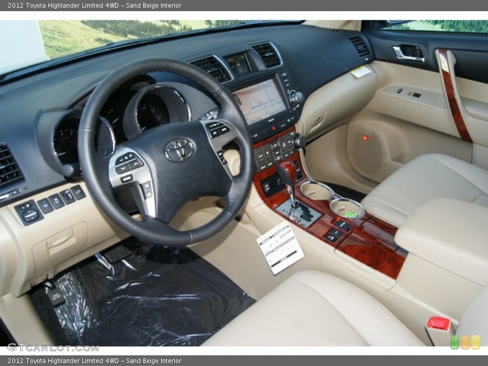 Sand Beige Interior Photo for the 2012 Toyota Highlander Limited 4WD #55567367