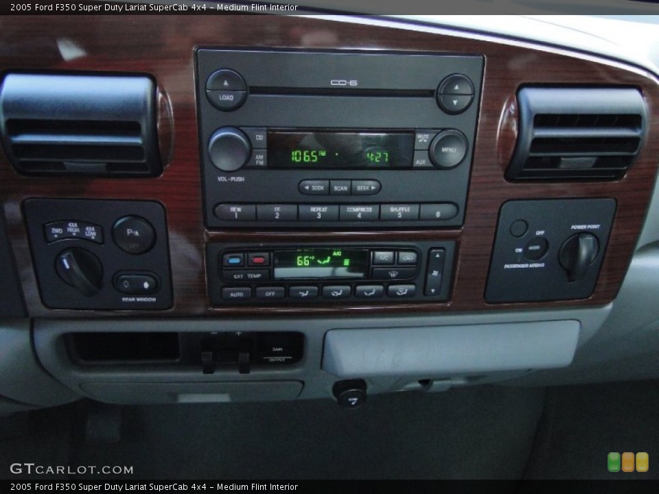 Medium Flint Interior Controls for the 2005 Ford F350 Super Duty Lariat SuperCab 4x4 #55568805
