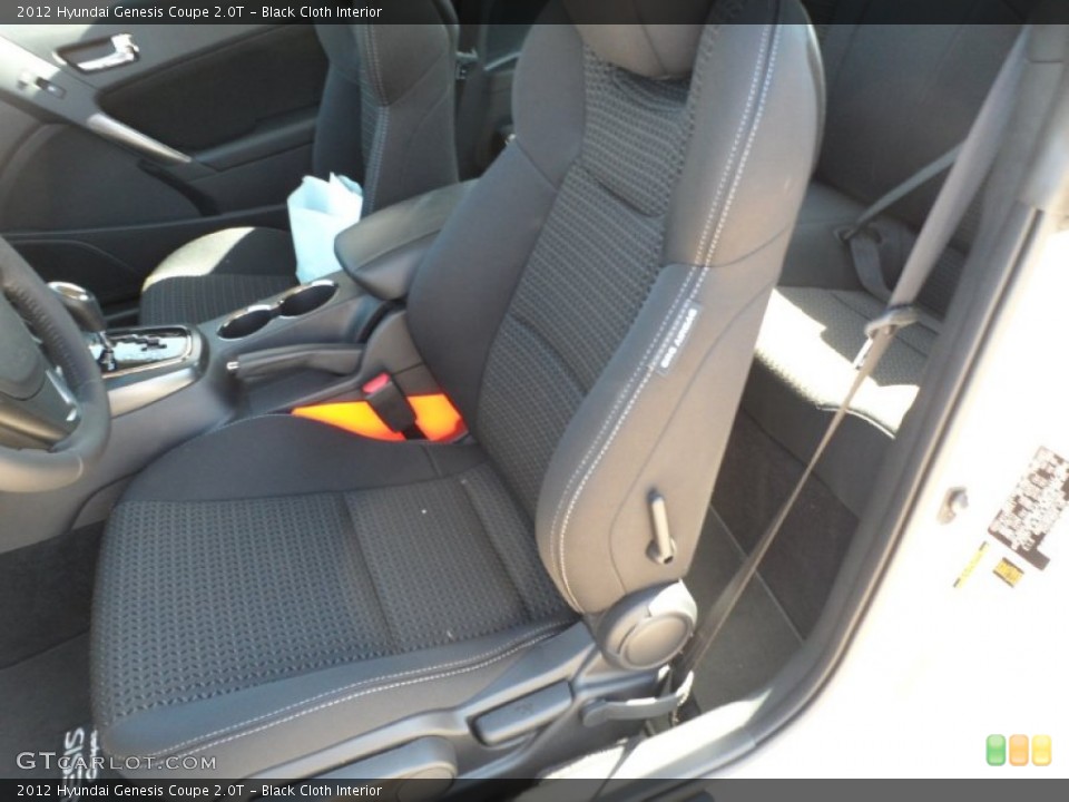 Black Cloth Interior Photo for the 2012 Hyundai Genesis Coupe 2.0T #55573593