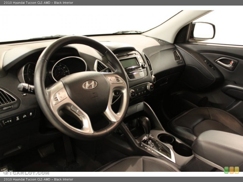 Black Interior Prime Interior for the 2010 Hyundai Tucson GLS AWD #55581276
