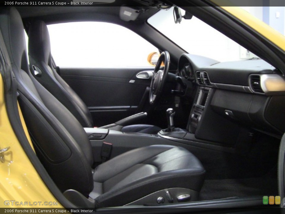 Black Interior Photo for the 2006 Porsche 911 Carrera S Coupe #55582529