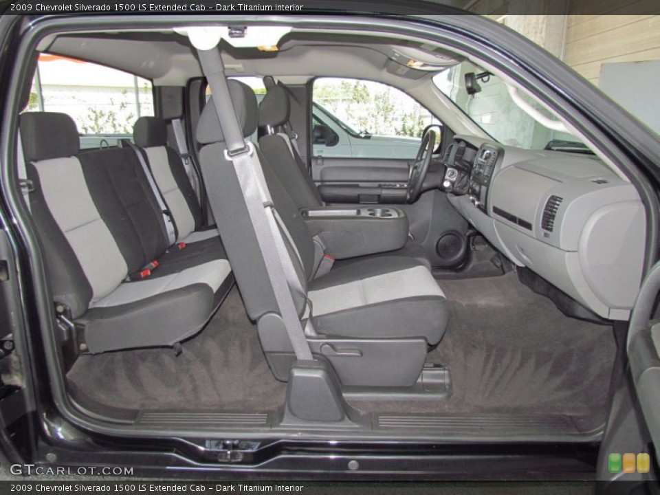 Dark Titanium Interior Photo for the 2009 Chevrolet Silverado 1500 LS Extended Cab #55586359