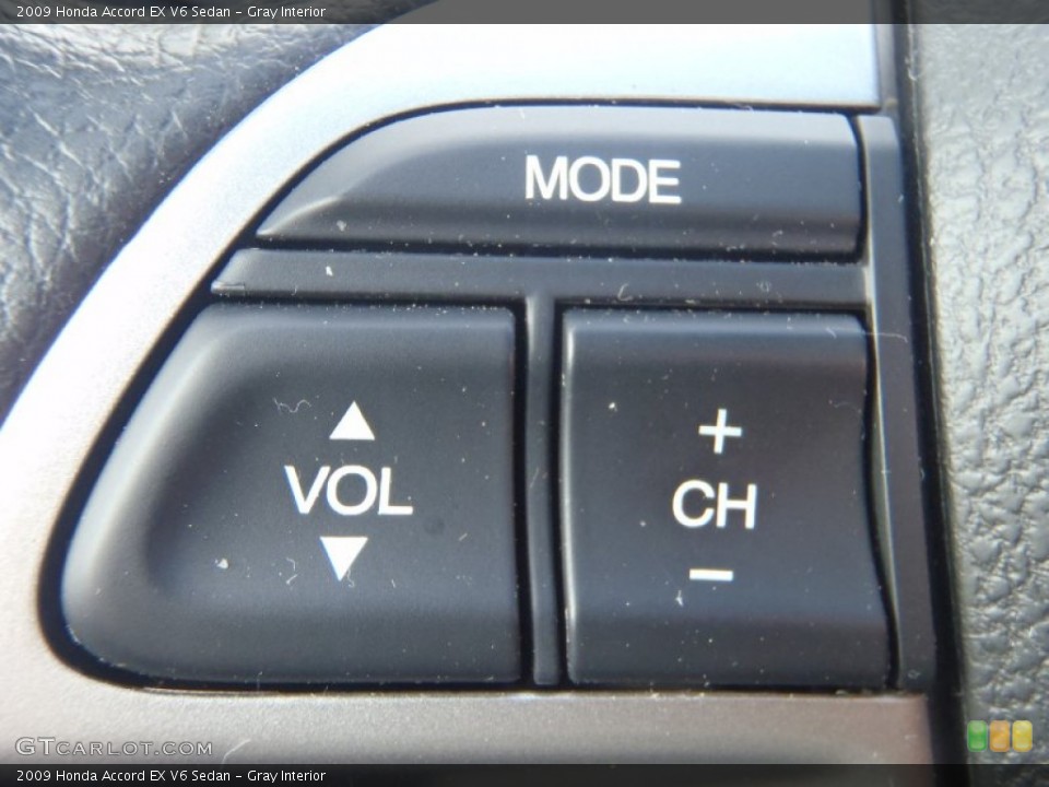 Gray Interior Controls for the 2009 Honda Accord EX V6 Sedan #55589620