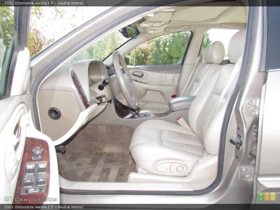 Neutral Interior Photo for the 2001 Oldsmobile Aurora 3.5 #55595680