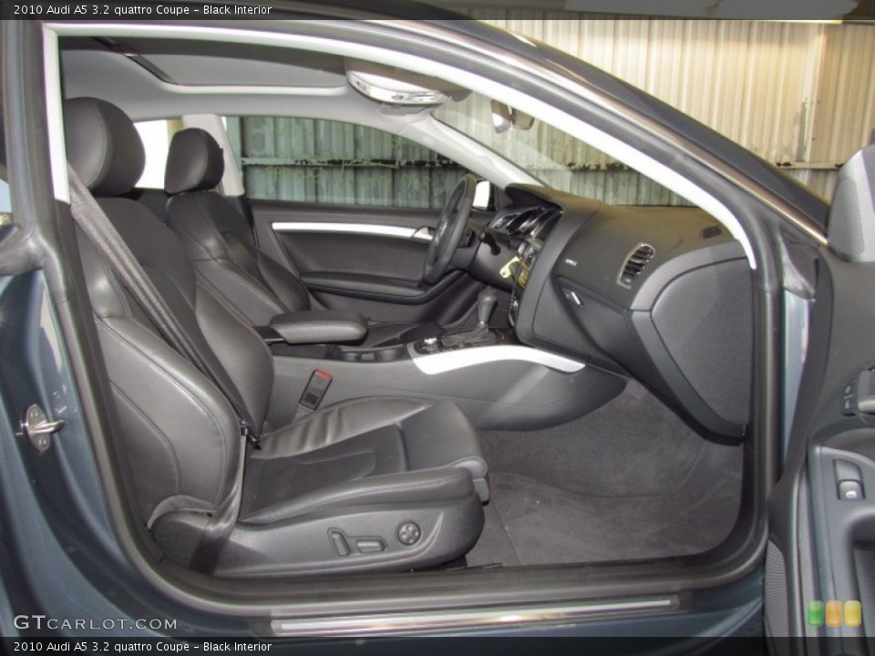 Black Interior Photo for the 2010 Audi A5 3.2 quattro Coupe #55597051