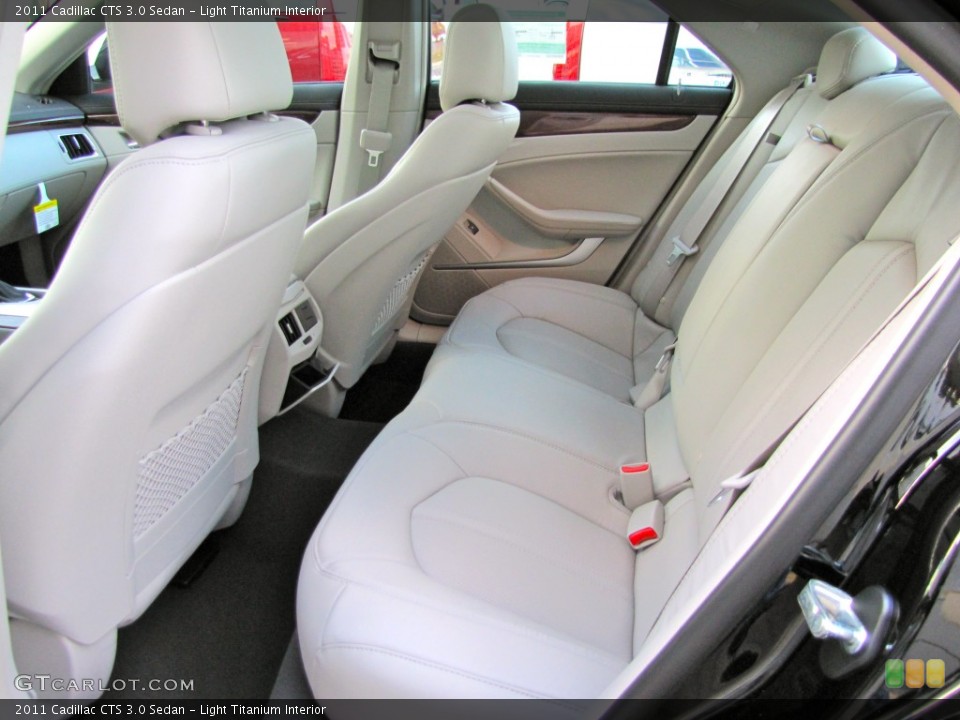 Light Titanium Interior Photo for the 2011 Cadillac CTS 3.0 Sedan #55597870