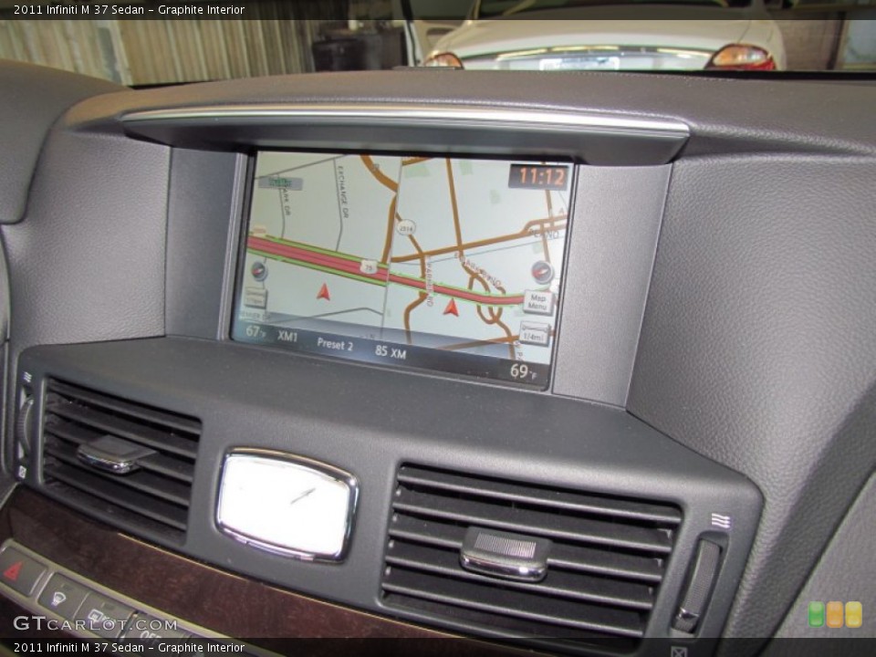 Graphite Interior Navigation for the 2011 Infiniti M 37 Sedan #55597948