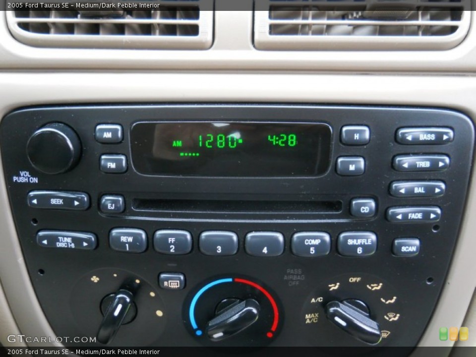 Medium/Dark Pebble Interior Audio System for the 2005 Ford Taurus SE #55600771