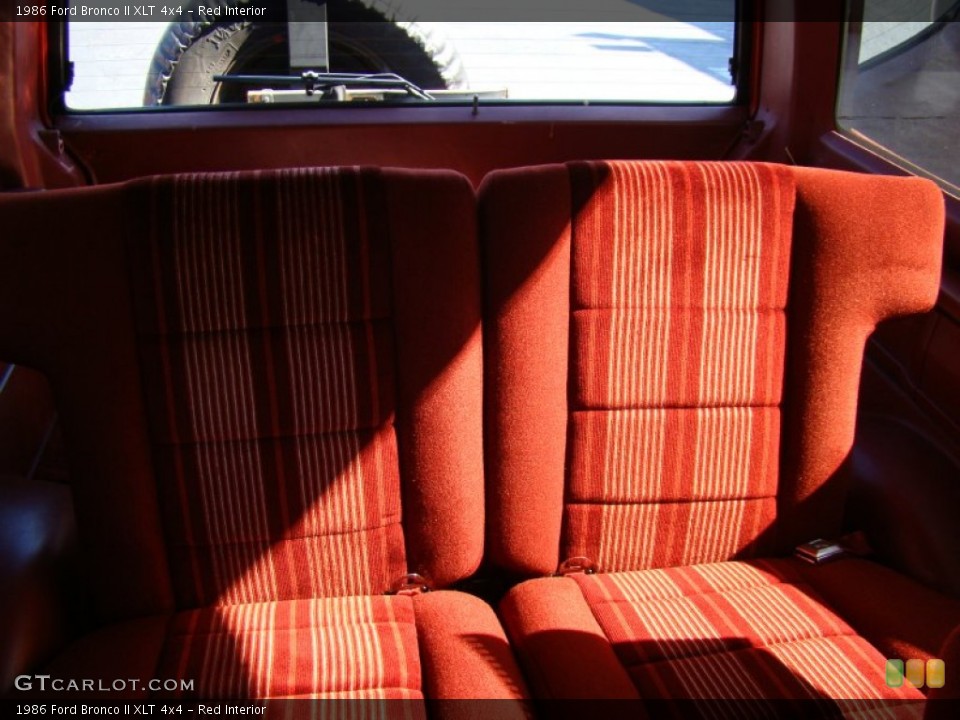 Red Interior Photo for the 1986 Ford Bronco II XLT 4x4 #55605533