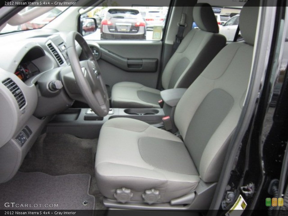 Gray Interior Photo for the 2012 Nissan Xterra S 4x4 #55607476