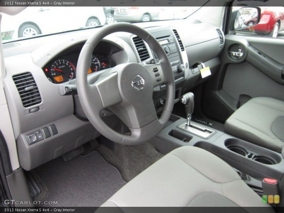 Gray Interior Photo for the 2012 Nissan Xterra S 4x4 #55607485