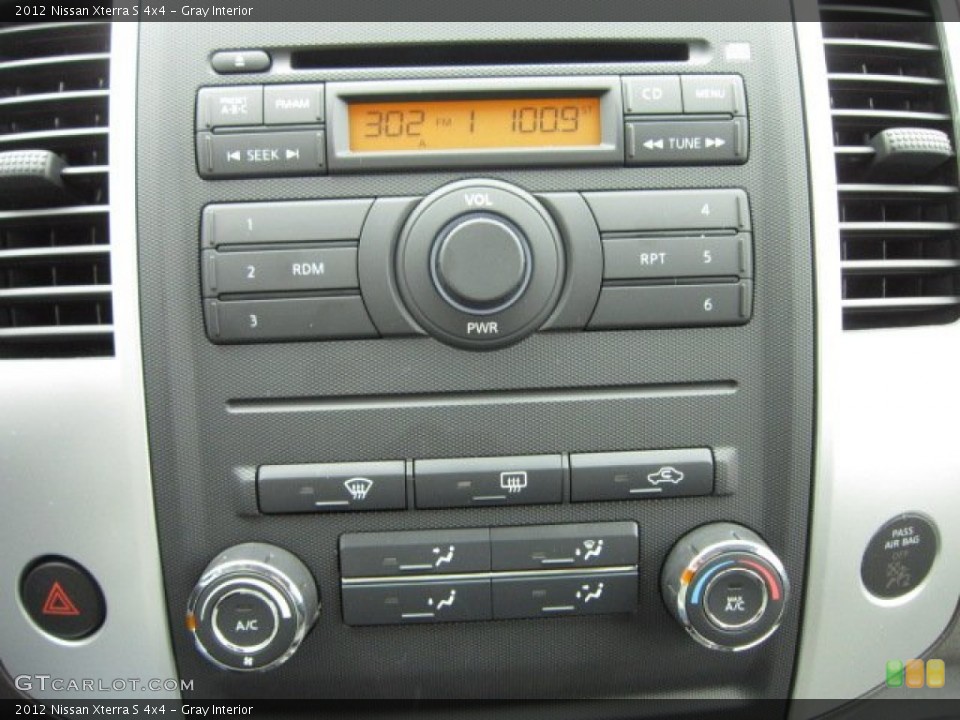 Gray Interior Controls for the 2012 Nissan Xterra S 4x4 #55607503