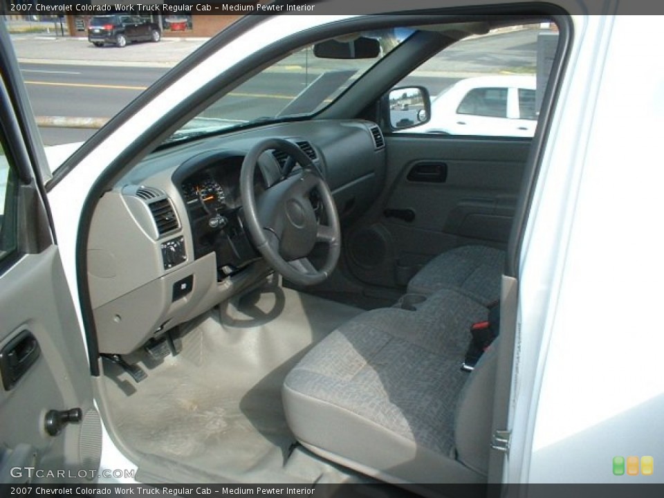 Medium Pewter Interior Photo for the 2007 Chevrolet Colorado Work Truck Regular Cab #55613932