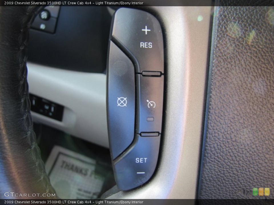 Light Titanium/Ebony Interior Controls for the 2009 Chevrolet Silverado 3500HD LT Crew Cab 4x4 #55625438