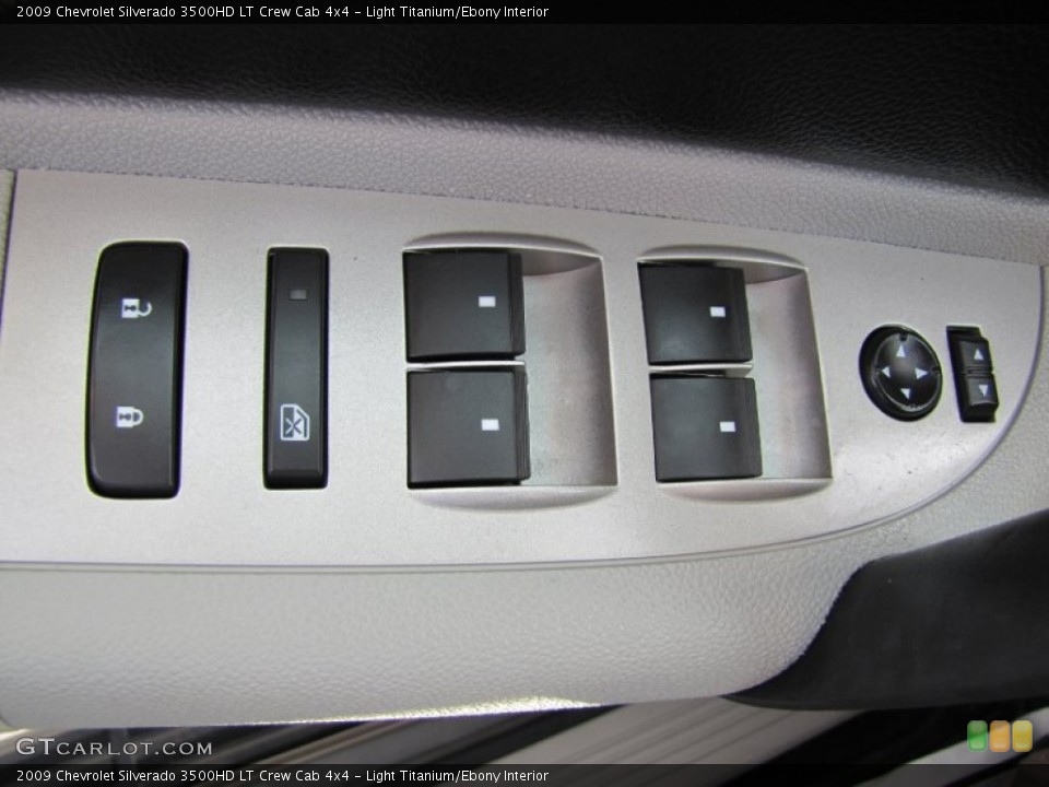 Light Titanium/Ebony Interior Controls for the 2009 Chevrolet Silverado 3500HD LT Crew Cab 4x4 #55625464