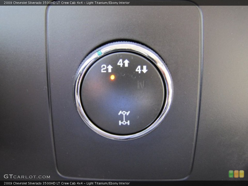 Light Titanium/Ebony Interior Controls for the 2009 Chevrolet Silverado 3500HD LT Crew Cab 4x4 #55625480