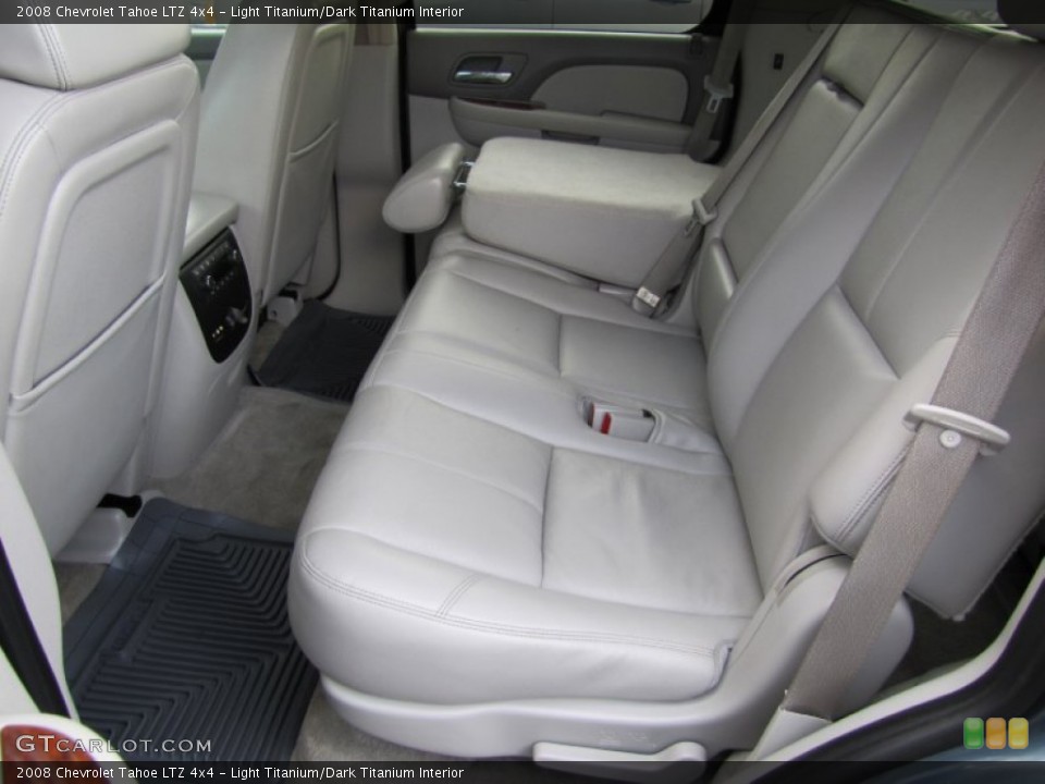 Light Titanium/Dark Titanium Interior Photo for the 2008 Chevrolet Tahoe LTZ 4x4 #55625918