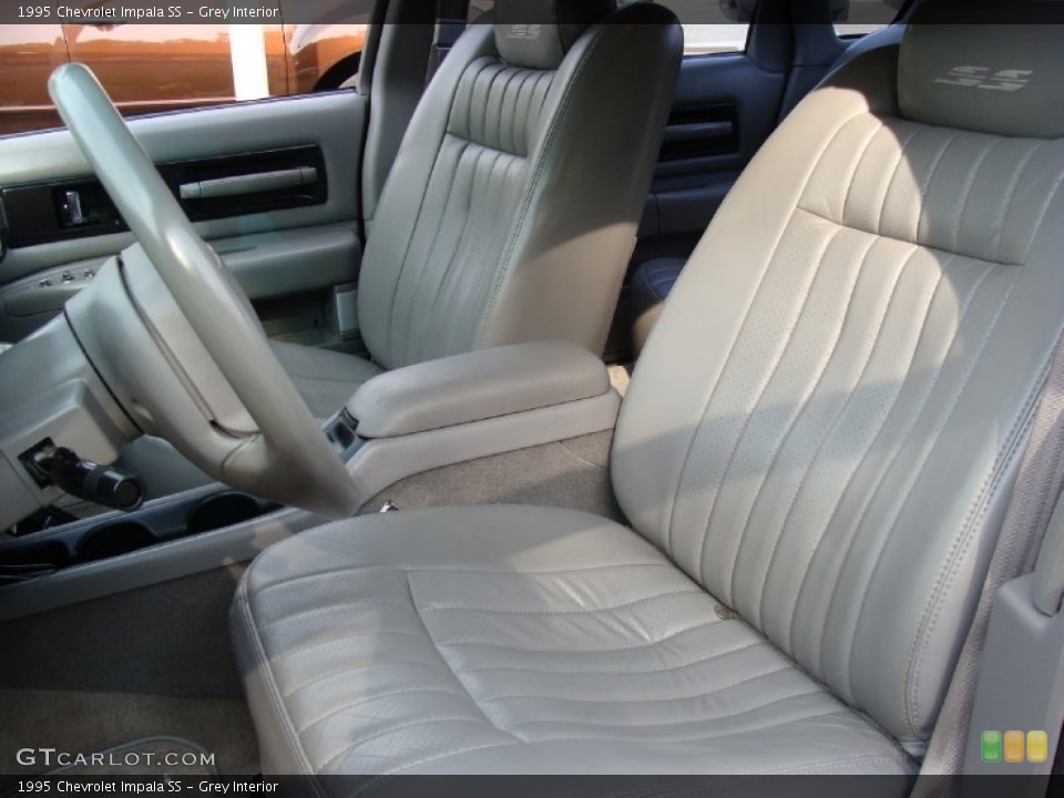 Grey Interior Photo for the 1995 Chevrolet Impala SS #55627460