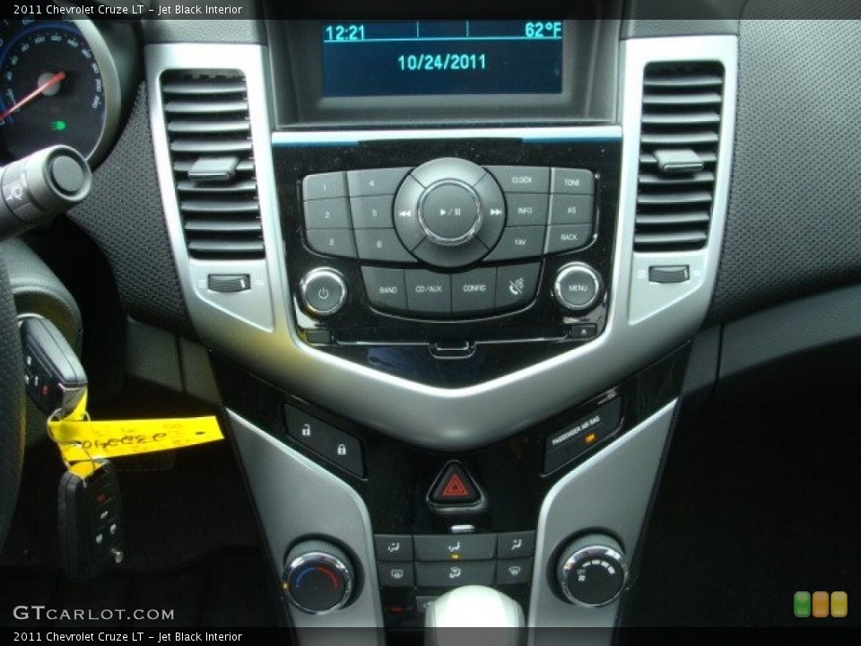 Jet Black Interior Controls for the 2011 Chevrolet Cruze LT #55631744