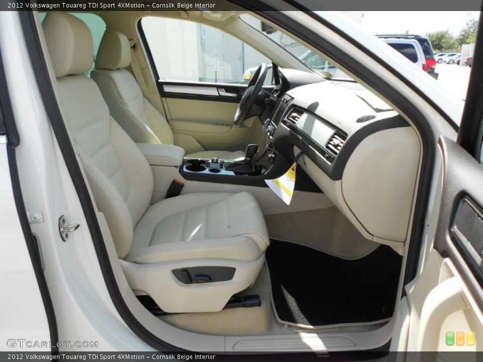 Cornsilk Beige Interior Photo for the 2012 Volkswagen Touareg TDI Sport 4XMotion #55638506