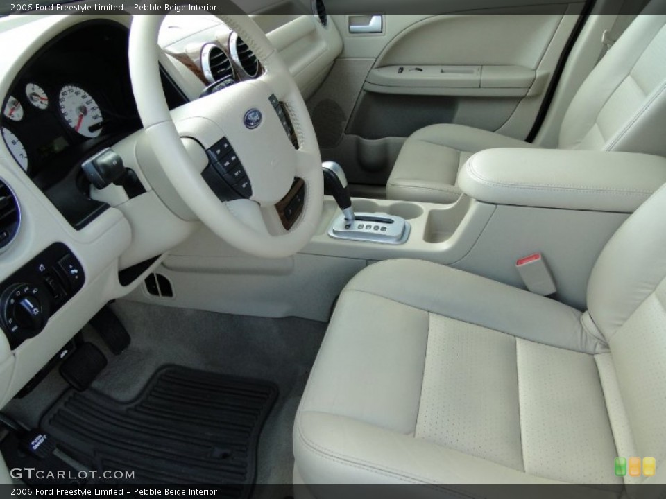 Pebble Beige Interior Photo for the 2006 Ford Freestyle Limited #55641578