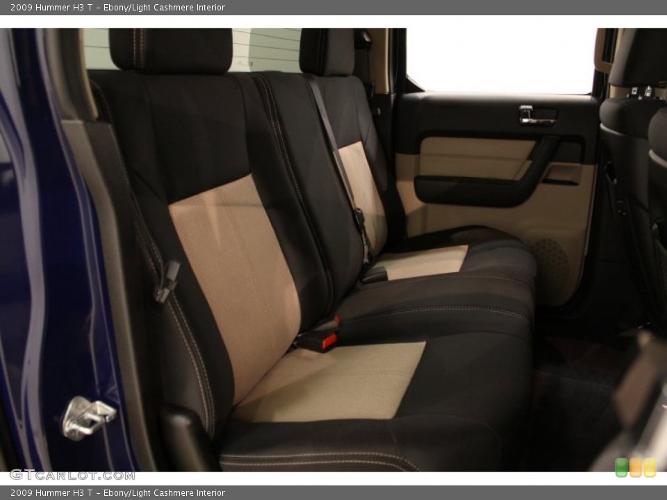 Ebony/Light Cashmere Interior Photo for the 2009 Hummer H3 T #55660011