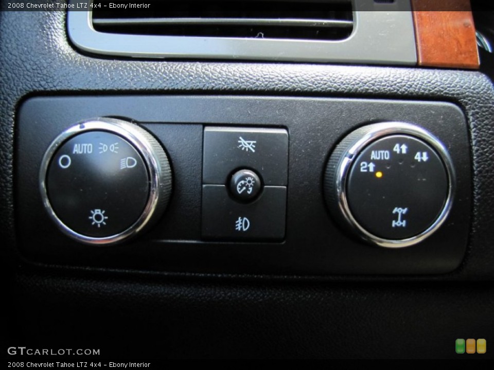 Ebony Interior Controls for the 2008 Chevrolet Tahoe LTZ 4x4 #55665046