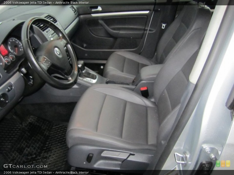 Anthracite Black Interior Photo for the 2006 Volkswagen Jetta TDI Sedan #55668132
