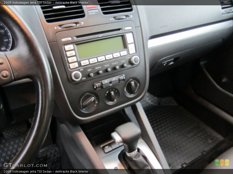 Anthracite Black Interior Controls for the 2006 Volkswagen Jetta TDI Sedan #55668158