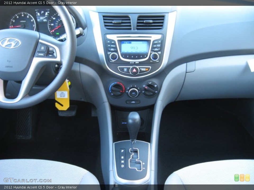 Gray Interior Controls for the 2012 Hyundai Accent GS 5 Door #55681302