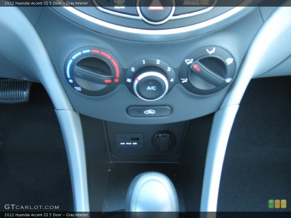 Gray Interior Controls for the 2012 Hyundai Accent GS 5 Door #55681318