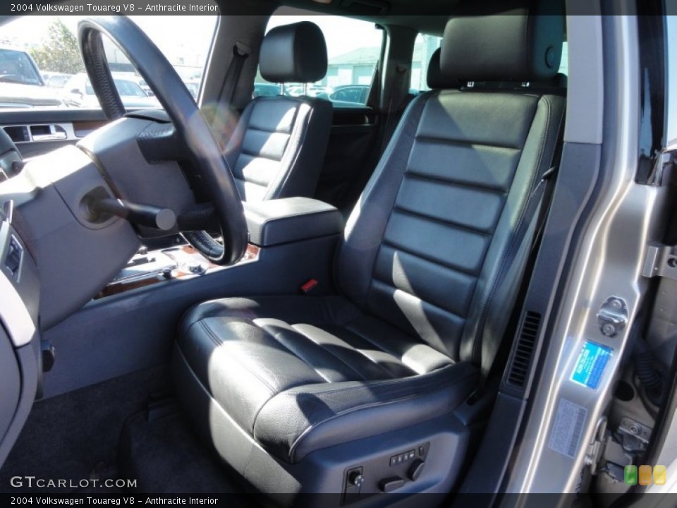Anthracite Interior Photo for the 2004 Volkswagen Touareg V8 #55692058