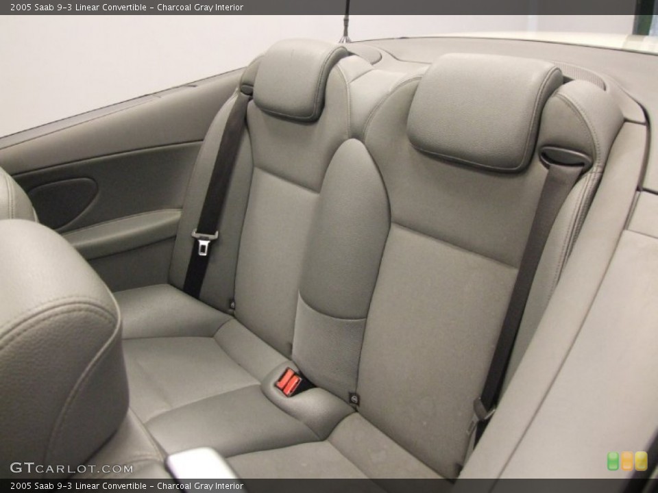 Charcoal Gray Interior Photo for the 2005 Saab 9-3 Linear Convertible #55692059