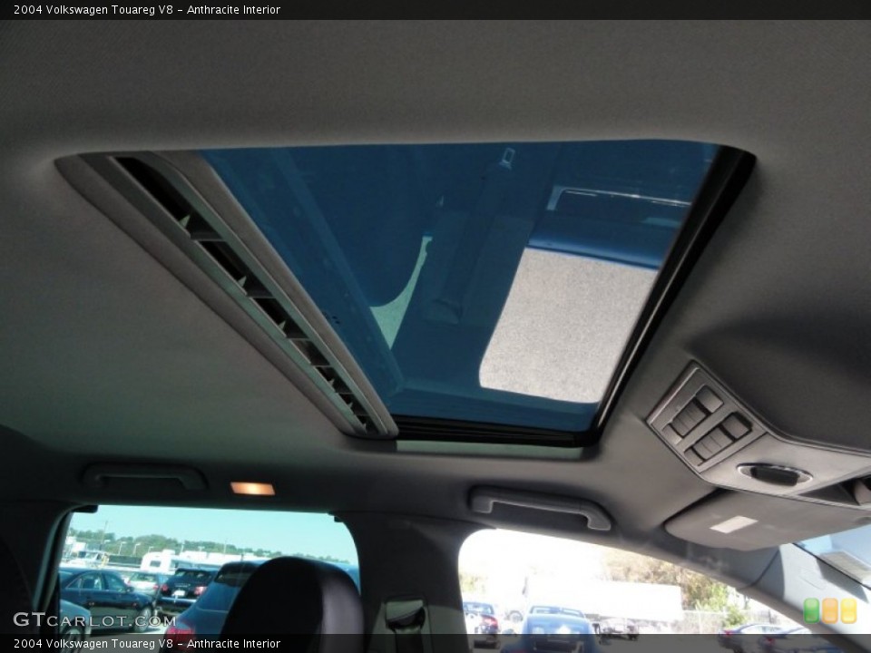 Anthracite Interior Sunroof for the 2004 Volkswagen Touareg V8 #55692094