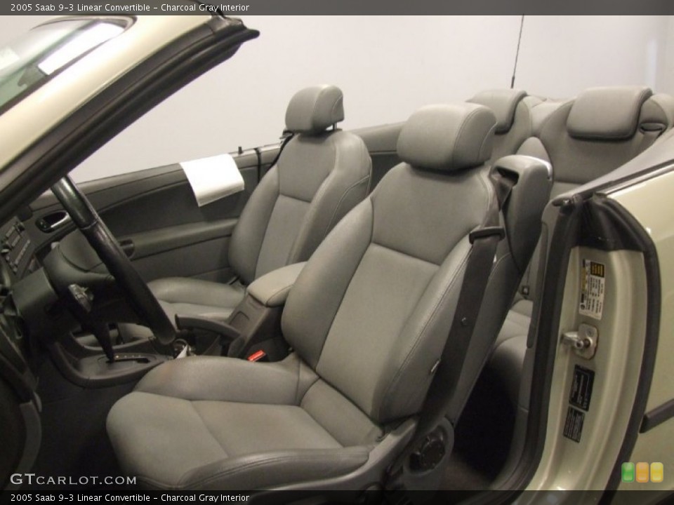 Charcoal Gray Interior Photo for the 2005 Saab 9-3 Linear Convertible #55692097
