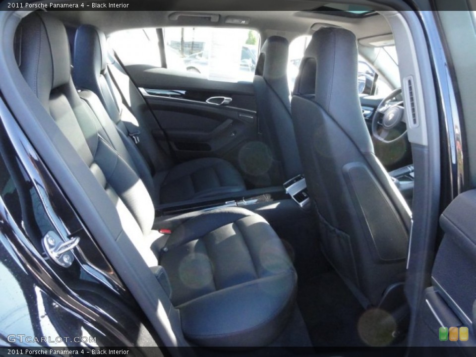 Black Interior Photo for the 2011 Porsche Panamera 4 #55695526