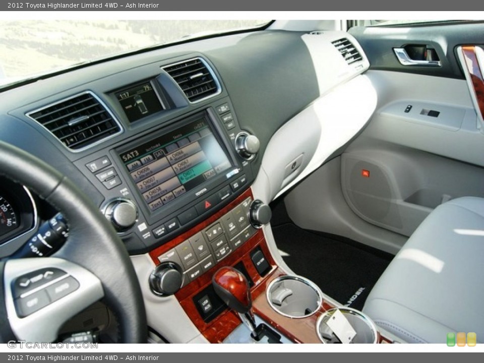 Ash Interior Controls for the 2012 Toyota Highlander Limited 4WD #55699427
