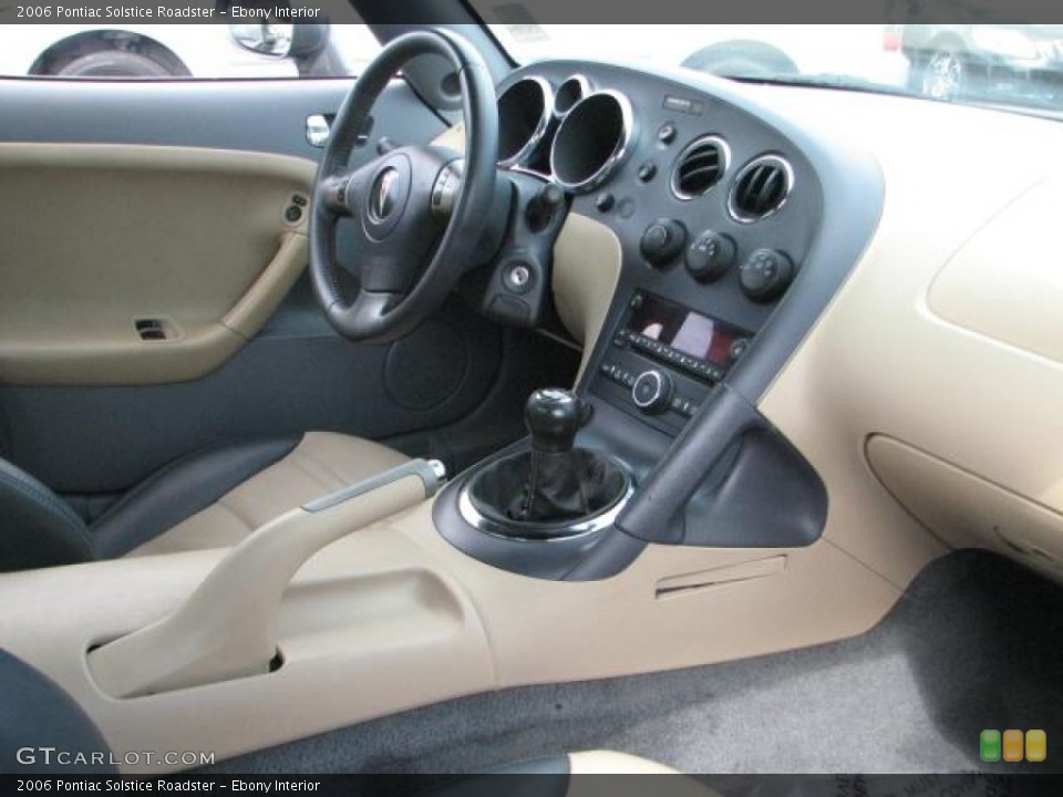 Ebony Interior Dashboard for the 2006 Pontiac Solstice Roadster #55716499