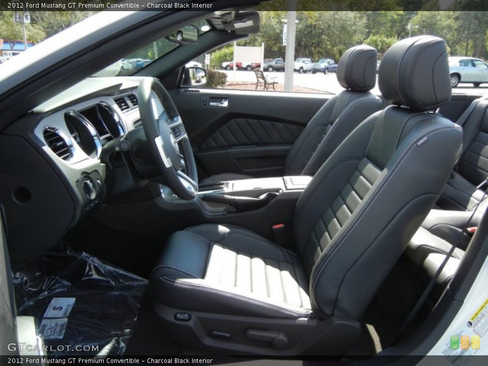 Charcoal Black Interior Photo for the 2012 Ford Mustang GT Premium Convertible #55719949