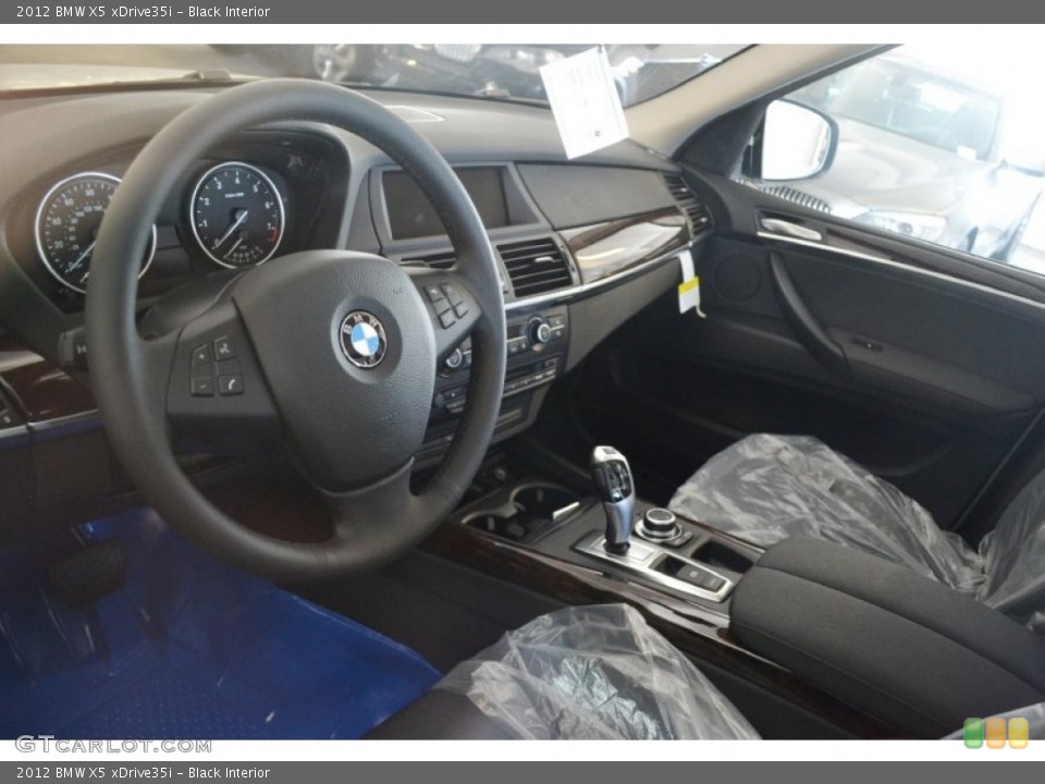 Black Interior Photo for the 2012 BMW X5 xDrive35i #55731609