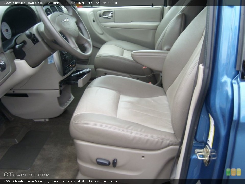 Dark Khaki/Light Graystone Interior Photo for the 2005 Chrysler Town & Country Touring #55734945